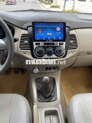 Toyota Innova 2016 Số sàn Vàng cát