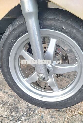  Lead 125cc Vàng bảng đặc biệt