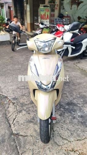  Lead 125cc Vàng bảng đặc biệt