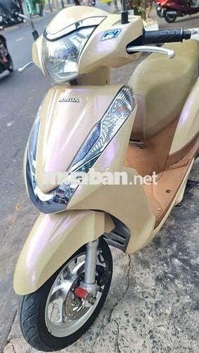  Lead 125cc Vàng bảng đặc biệt