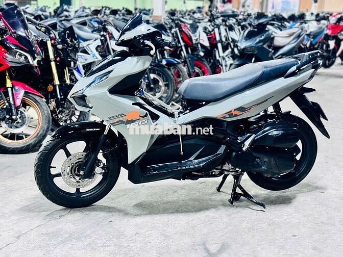 XE MÁYTHANH TÙNG_AIR BLADE 150 ABS XÁM XI 2022 ZIN