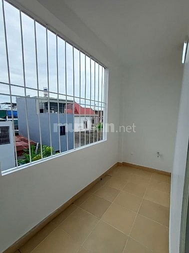 Chính chủ gửi bán căn nhà sân cổng riêng, độc lập tại Đông Hải- Hải An