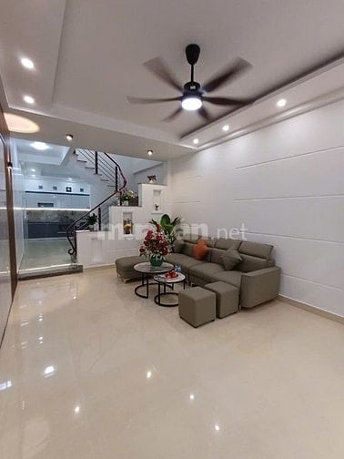 Chính chủ gửi bán căn nhà sân cổng riêng, độc lập tại Đông Hải- Hải An