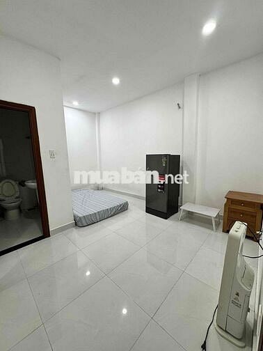 phòng trọ đủ tiện nghi giá bình dân
