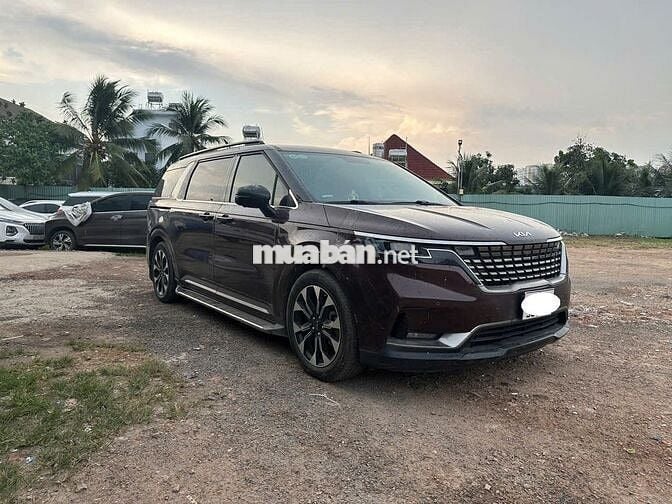 KIA Carnival 2022 2.2D Premium 8S Đỏ