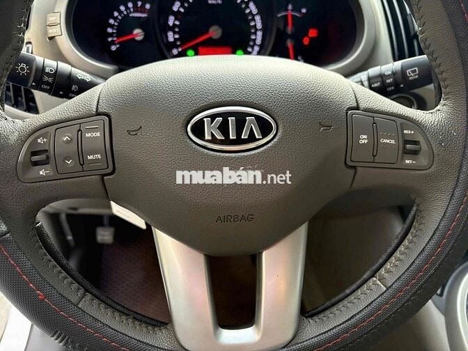 Kia Sportage 2.0 AT AWD - 2011 nhập Hàn