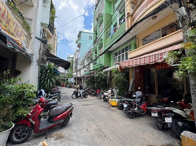 Bán gấp nhà HXH 8m Hồng Bàng P.16 Quận 11.