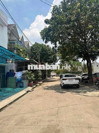 cho thuê nhà ngang 5 m gần ngã ba cây điệp đường 10 m khu dân cư