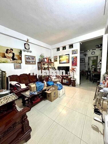 NHÀ TRƯỜNG CHINH - ĐƯỜNG 5.5m - GẦN BẾN XE, GẦN TIỆN ÍCH