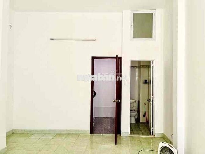 NHÀ 3 TẦNG BTCT GẦN MẶT TIỀN ÂU CƠ – SỔ HỒNG RIÊNG – CHỈ 4,2 TỶ