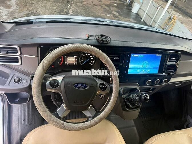 Ford Transit 2022 16 chỗ Bạc 93000km
