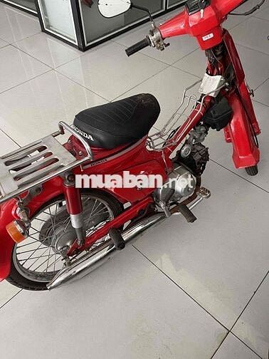Honda Cub 50 màu Đỏ