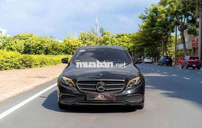 Mercedes E200 Sport 2019 Đen 49.000 Miles