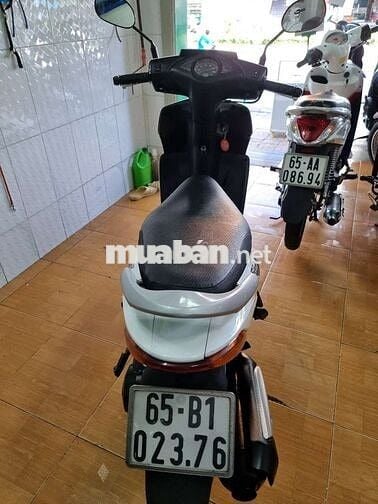 Honda Click Trắng Đã sử dụng