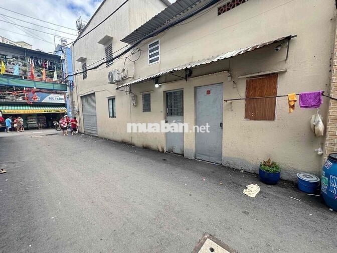 LÔ GÓC 2 MẶT TIỀN – ĐƯỜNG XE HƠI TRÁNH – NGAY CHỢ ĐÔNG QUANG - DÒNG TI