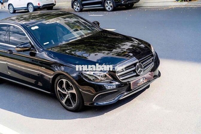 Mercedes E200 Sport 2019 Đen 49.000 Miles