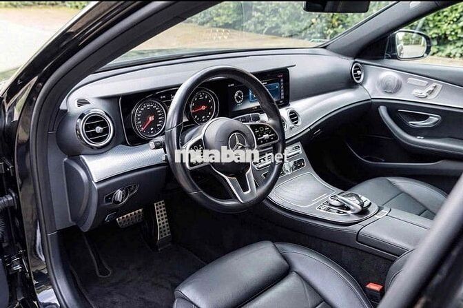 Mercedes E200 Sport 2019 Đen 49.000 Miles