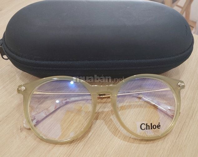 Kính Chloe hàng xách tay không dùng cần thanh ký