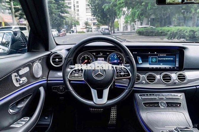 Mercedes E200 Sport 2019 Đen 49.000 Miles