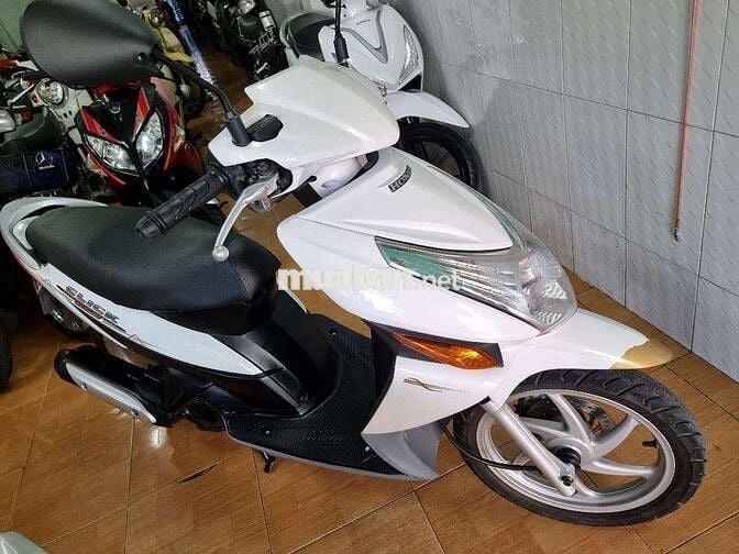 Honda Click Trắng Đã sử dụng
