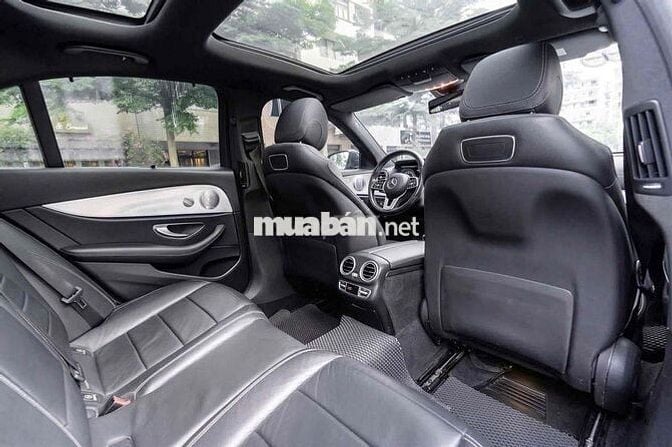 Mercedes E200 Sport 2019 Đen 49.000 Miles