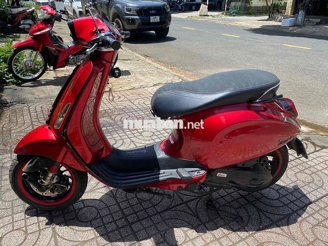 Piaggio Vespa Sprint 2023 Đỏ 22339 km