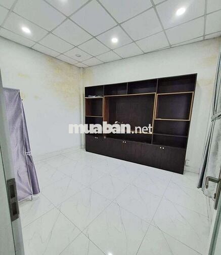 Nhà thuê Mặt Tiền Lý Thánh Tông. (3pn, 2wc). Dtsd 96m2