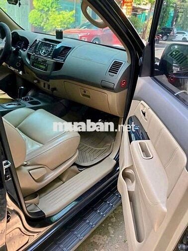 Toyota FORTUNER bản V số tự động đời cuối 2014