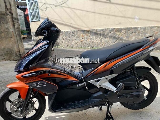 Honda Air Blade 2011 Đen cam nguyên ao Thái