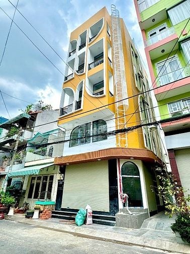 Nhà đẹp 4 tầng full nội thất cao cấp - 4PN 5WC - Giá 7.5 tỷ