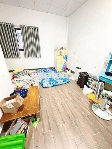 Nhà thuê Lũy Bán Bích. Quận Tân Phú (5pn, 4wc). Dtsd 144m2