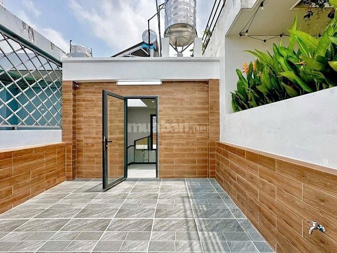 Nhà đẹp 4 tầng full nội thất cao cấp - 4PN 5WC - Giá 7.5 tỷ