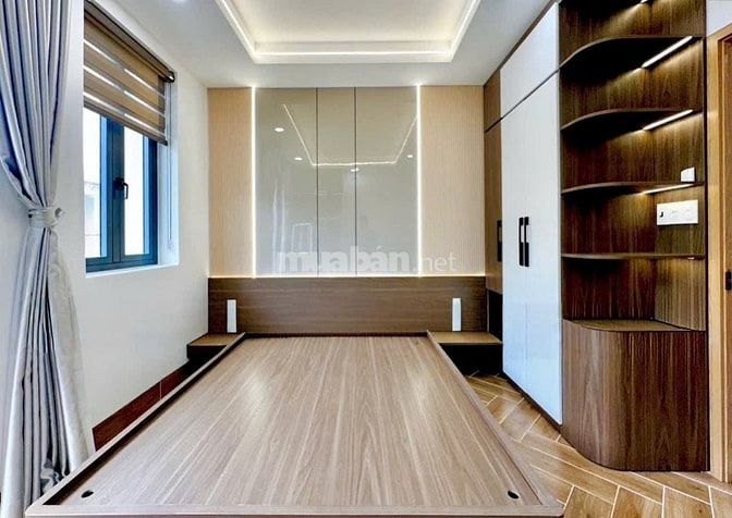 Nhà đẹp 4 tầng full nội thất cao cấp - 4PN 5WC - Giá 7.5 tỷ