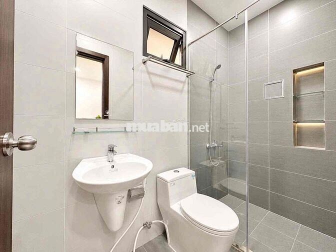 Căn hộ ngay Phạm Văn Đồng 49m2, ban công lớn, tách bếp, máy giặt riêng