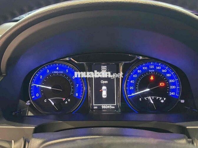 Toyota Camry 2.5Q 2018 96.000km Đen