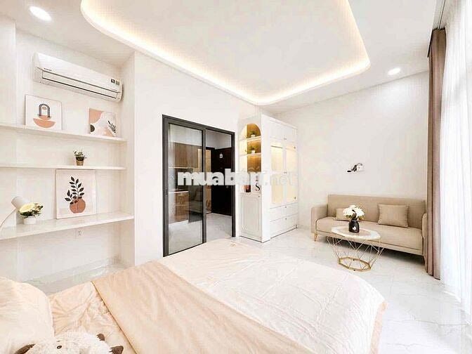 Căn hộ ngay Phạm Văn Đồng 49m2, ban công lớn, tách bếp, máy giặt riêng