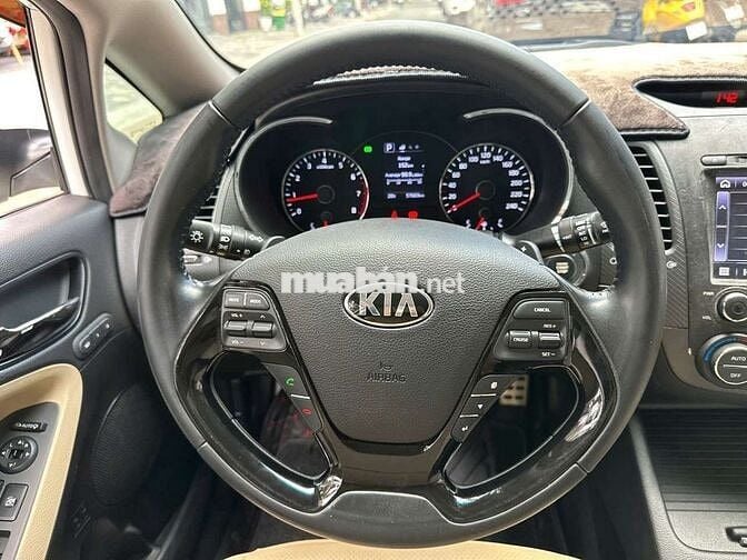 Kia Cerato 2016 2.0L,sedan C, màu trắng,57.000km