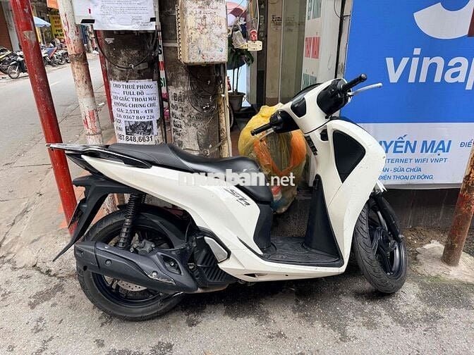 Honda SH 2019 Trắng