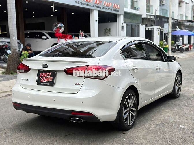 Kia Cerato 2016 2.0L,sedan C, màu trắng,57.000km