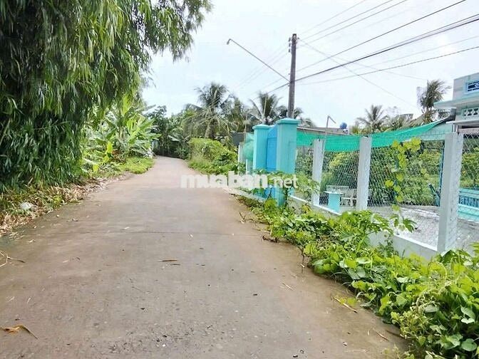 Đất tiêm năng xẻ lộ, làm đường