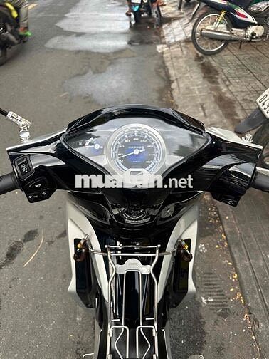 Honda Future 2025 Bạc 4200km