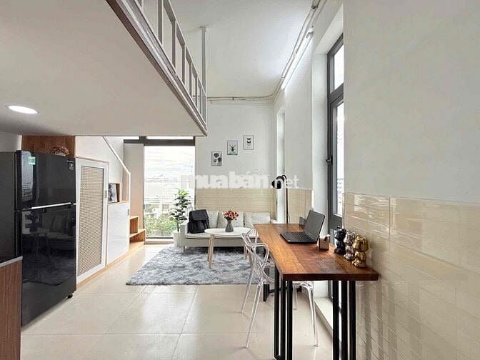 CHO THUÊ PHÒNG CÓ GÁC CỬA SỔ TRỜI 30m2 GẦN ĐH VĂN HIẾN