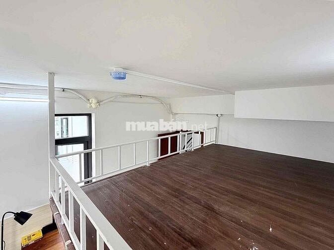 CHO THUÊ PHÒNG CÓ GÁC CỬA SỔ TRỜI 30m2 GẦN ĐH VĂN HIẾN