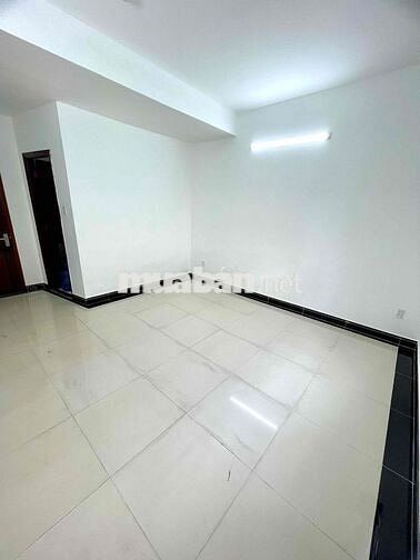 Phòng trọ 20m2 đường Tạ Quang Bửu, Quận 8