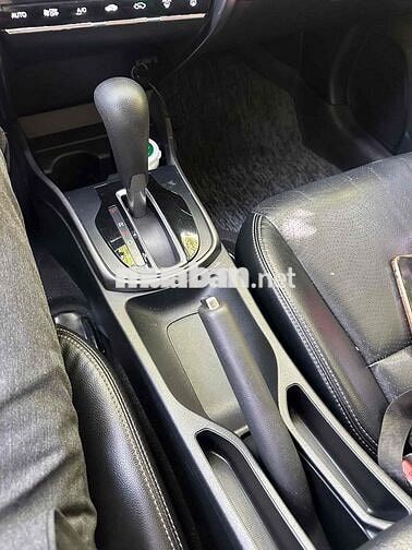 Chính chủ bán Honda City Top 2018 Màu Đen 9,6 vạn