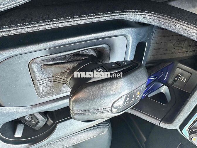 Ford Everest Titanium 4x4 Diesel 2024