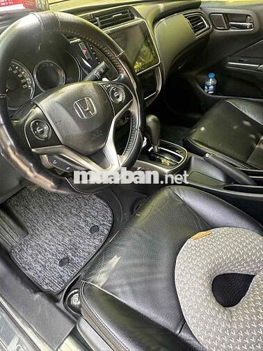 Chính chủ bán Honda City Top 2018 Màu Đen 9,6 vạn