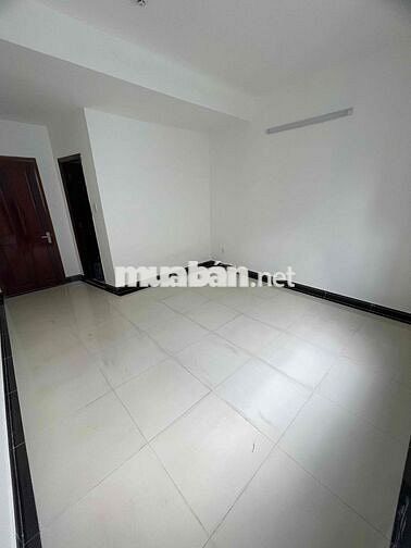 Phòng trọ 20m2 đường Tạ Quang Bửu, Quận 8