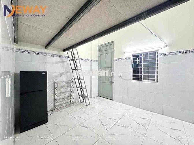 🔥GIẢM GIÁ SỐC CĂN GÁC CAO RỘNG RÃI - THANG MÁY NGAY GẦN ĐH VĂN HIẾN