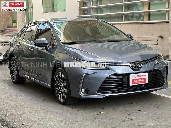 Toyota Altis 1.8V 2022 Xám 30.000 km